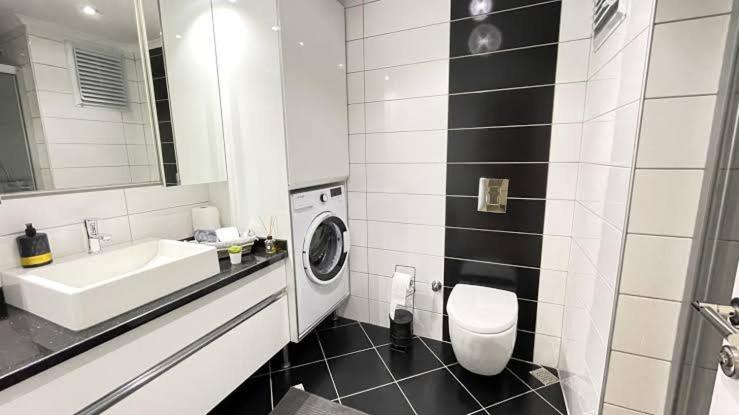 Luxury Flat 2 Mins From Beach 알란야 외부 사진